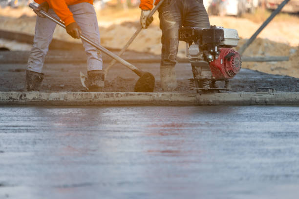 Best Concrete Sidewalk Installation  in Lake Sherwood, CA